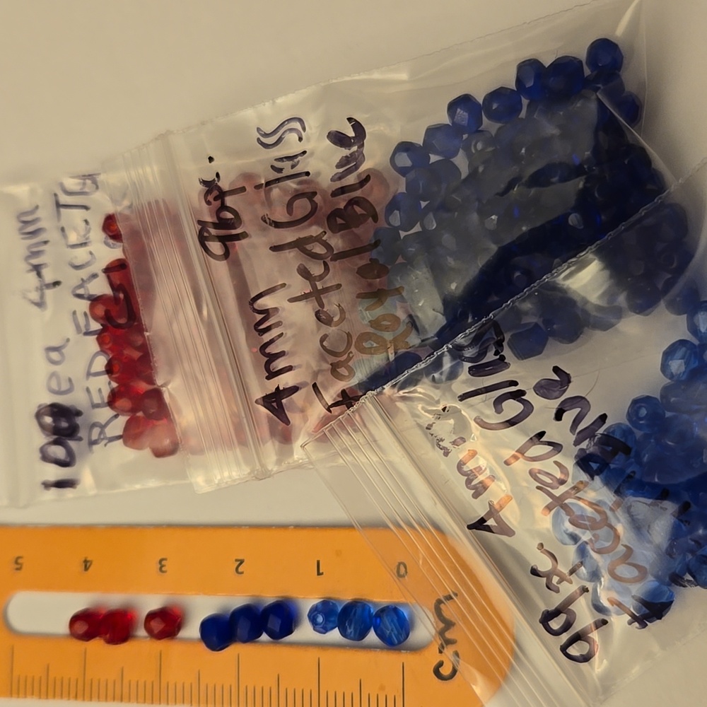 Assorted Glass Beads - Picture 6 of 7